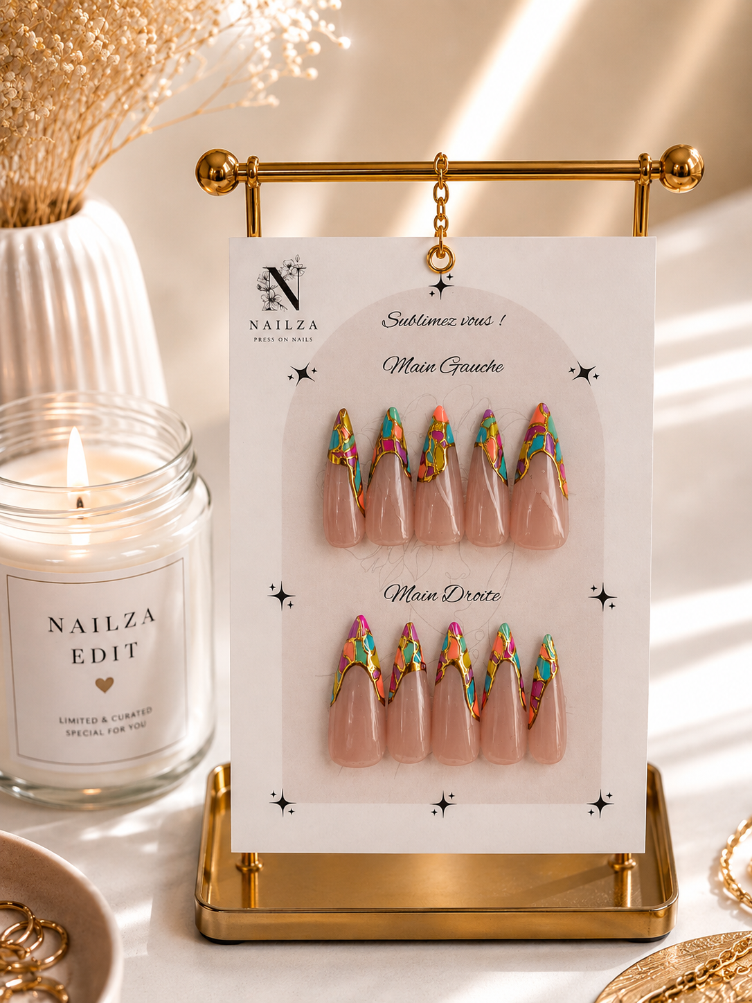 Nailza Edit - Chapitre 1 - N°02 - Press On By Nailza